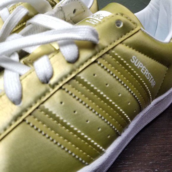 adidas Womens Superstar Satin Gold Metallic White FY1154 Sneaker Fashion Old OG - Picture 12 of 12